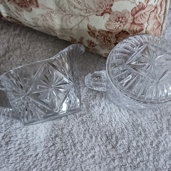 Sugar and creamer set - Picture 3 of 5